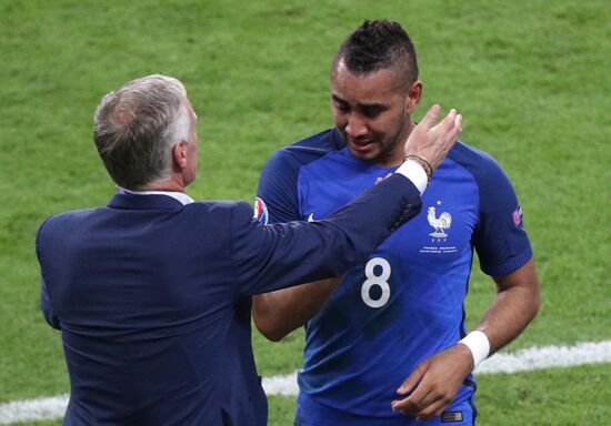 2016 UEFA European Championship. France vs. Romania