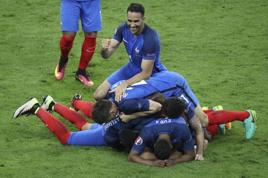 2016 UEFA European Championship. France vs. Romania