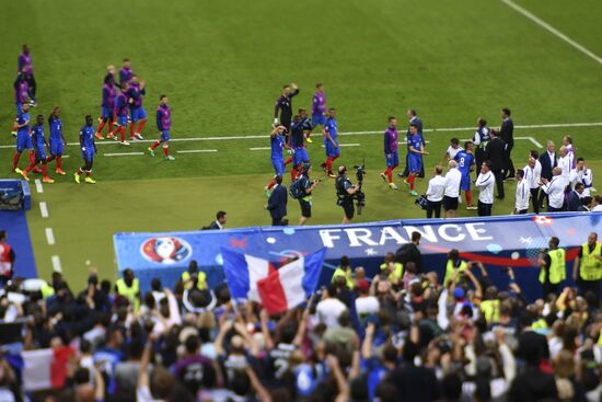 2016 UEFA European Championship. France vs. Romania