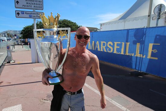 English football fans in Marseille