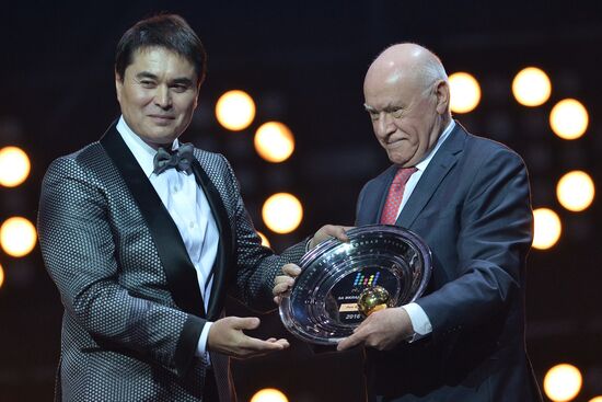 MUZ-TV 2016 annual national pop music TV awards