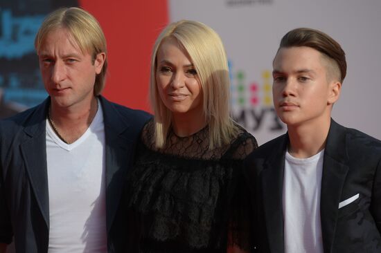 MUZ-TV 2016 annual national pop music TV awards