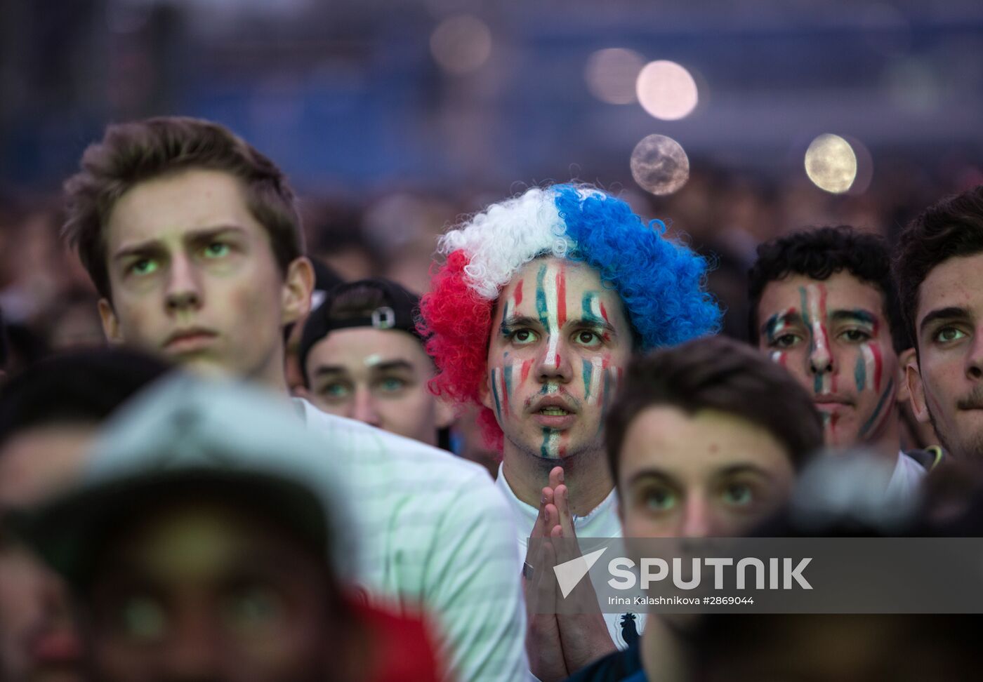 Euro 2016 opening match broadcast in fan zones across France