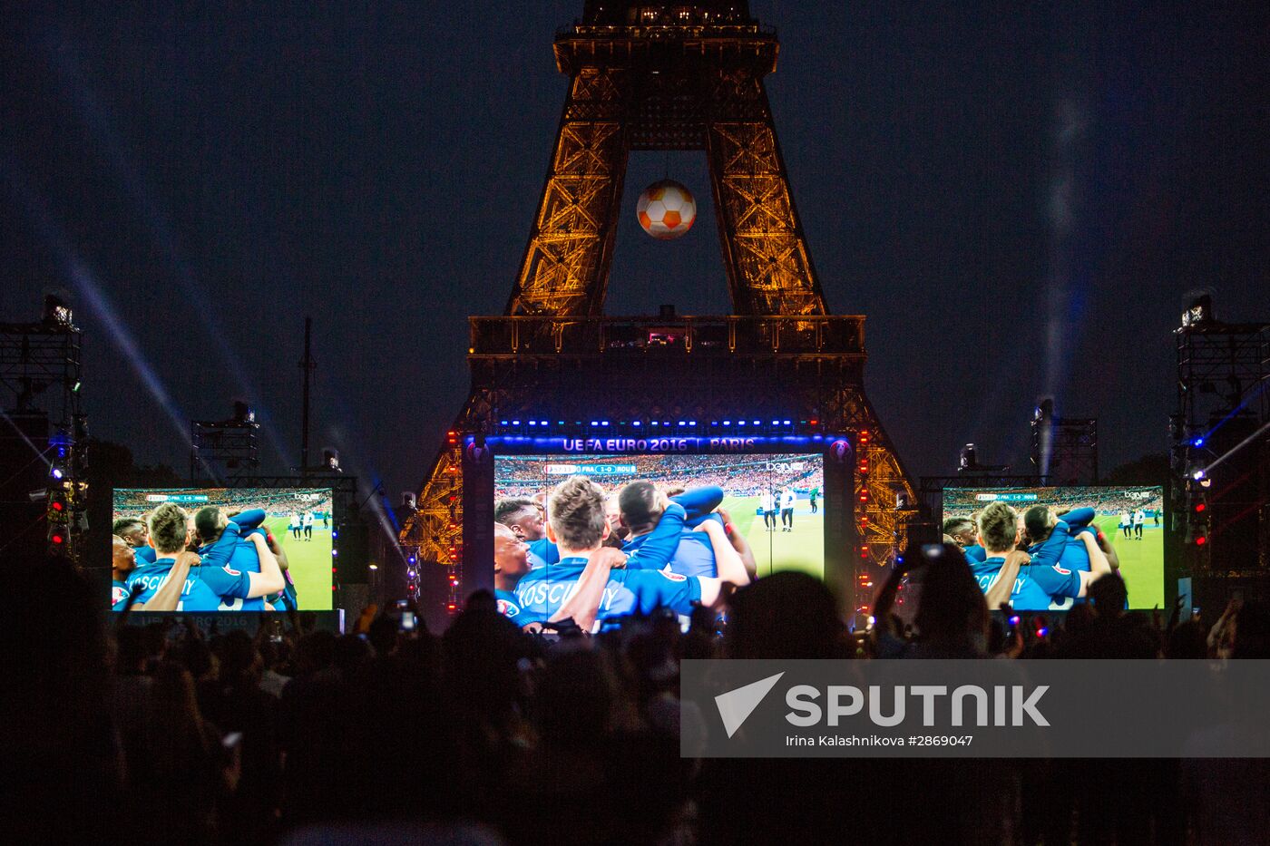 Euro 2016 opening match broadcast in fan zones across France