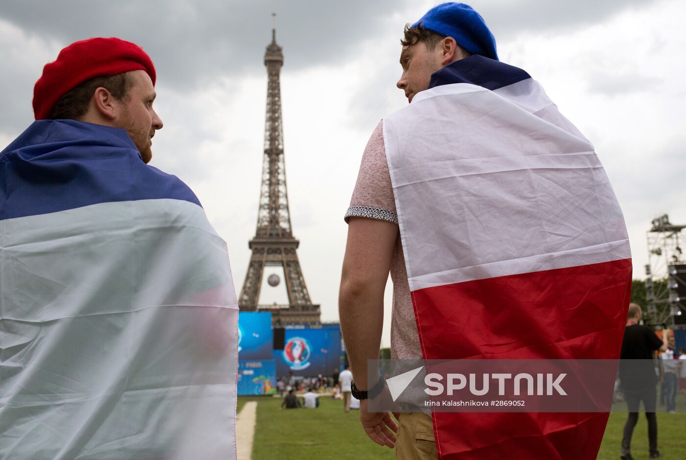 Euro 2016 opening match broadcast in fan zones across France