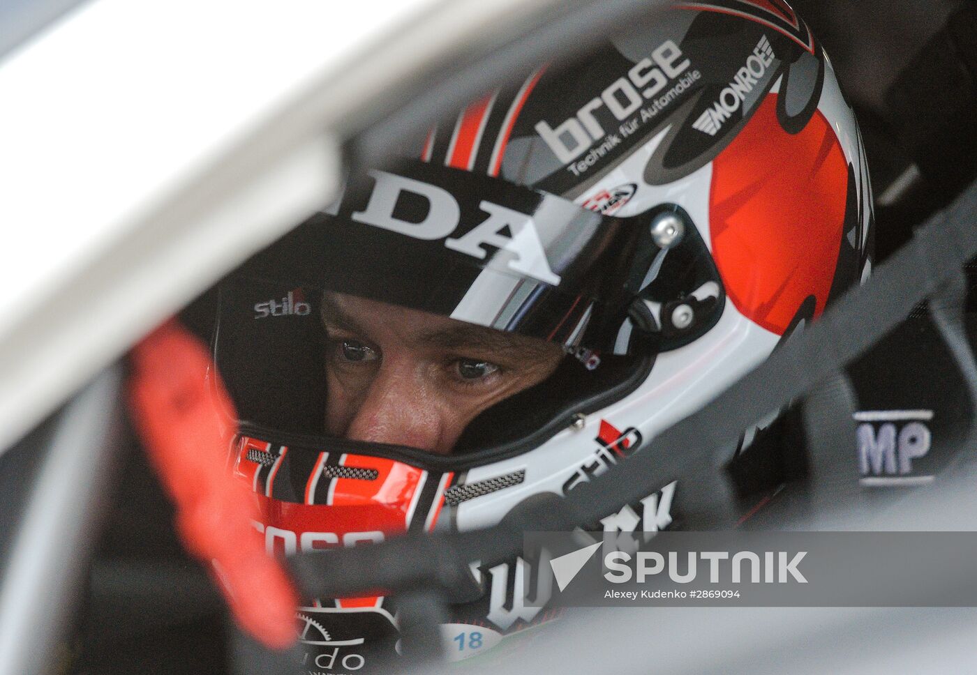 Racing. FIA WTCC. Round 4. Day One