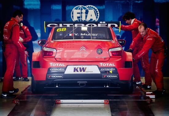 Racing. FIA WTCC. Round 4. Day One