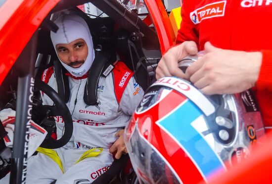 Racing. FIA WTCC. Round 4. Day One