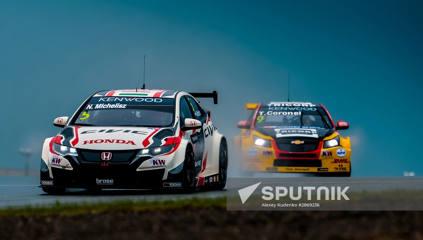 Racing. FIA WTCC. Round 4. Day One