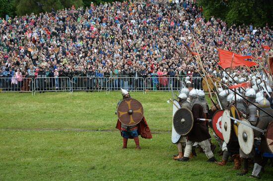 Times and Epochs Festival. Day One