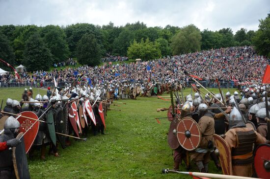 Times and Epochs Festival. Day One