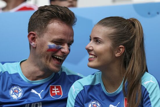 Football. UEFA Euro 2016, Wales vs. Slovakia