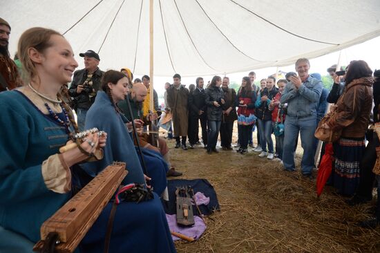 Times and Epochs Festival. Day One