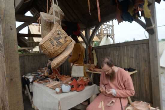 Times and Epochs Festival. Day One