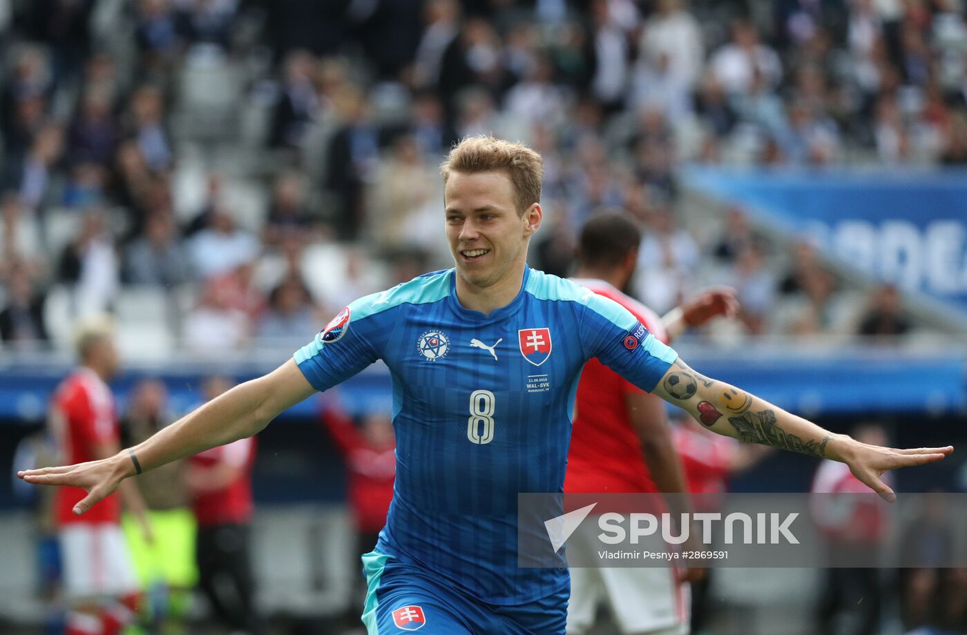 Football. UEFA Euro 2016, Wales vs. Slovakia