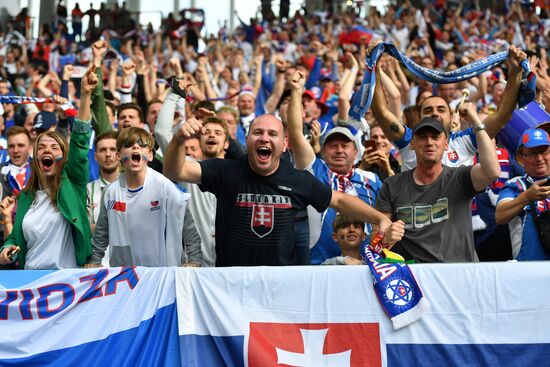 Football. UEFA Euro 2016, Wales vs. Slovakia