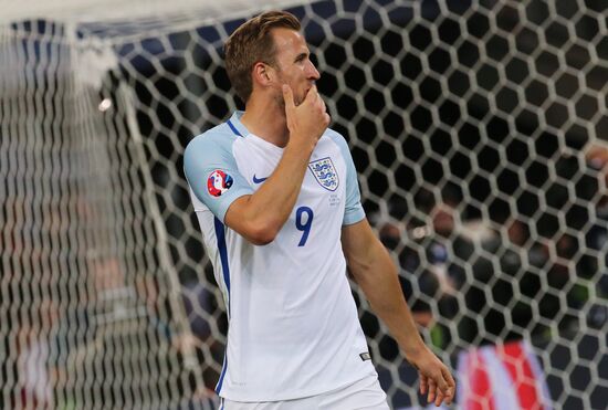 Football. UEFA Euro 2016. Russia vs. England