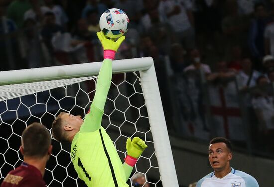 UEFA Euro 2016. England vs. Russia