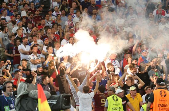 UEFA Euro 2016. England vs. Russia