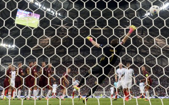 UEFA Euro 2016. England vs. Russia