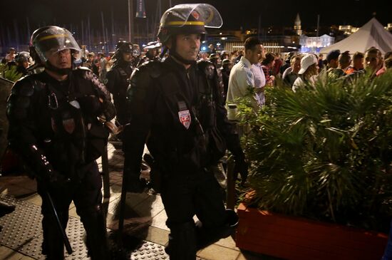 Night unrest in Marseilles