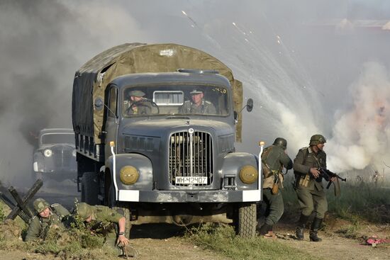 Military and historical show "Chronicles of Crimea. Episode 2016: What Fatherland Starts With?"