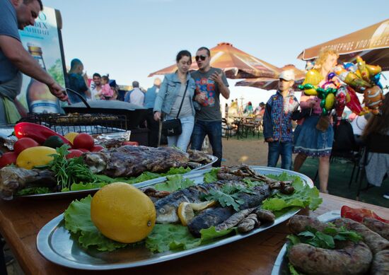 Crimea hosts Barabulka (Surmullet) festival