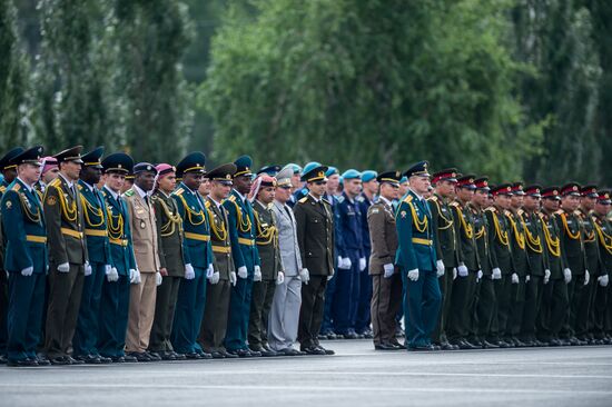 Graduation ceremony at Omsk Armor Engineering Institute