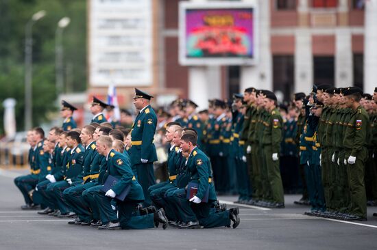 Graduation ceremony at Omsk Armor Engineering Institute