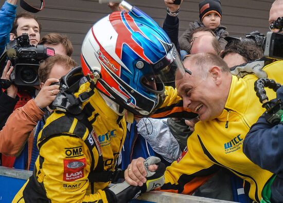 Racing. FIA WTCC. Round 4. Day Two