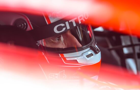 Racing. FIA WTCC. Round 4. Day Two