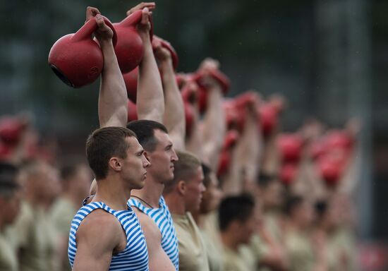 Graduation ceremony at Omsk Armor Engineering Institute