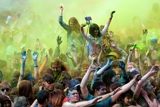 Holi festival in Moscow