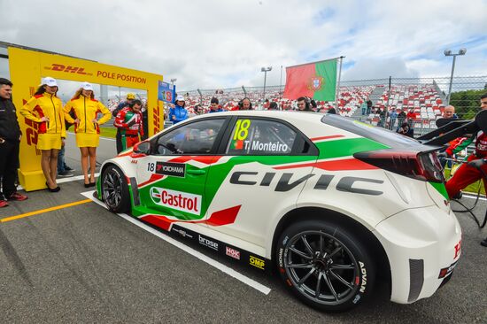 Racing. FIA WTCC. Round 4. Day Two