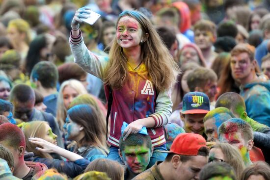 Holi festival in Moscow