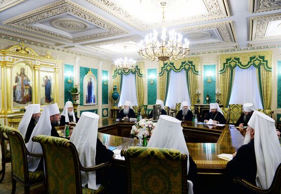 Emergency meeting of the Holy Synod of the Russian Orthodox Church