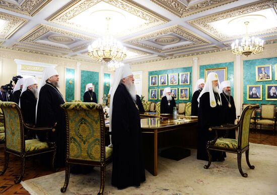Emergency meeting of the Holy Synod of the Russian Orthodox Church