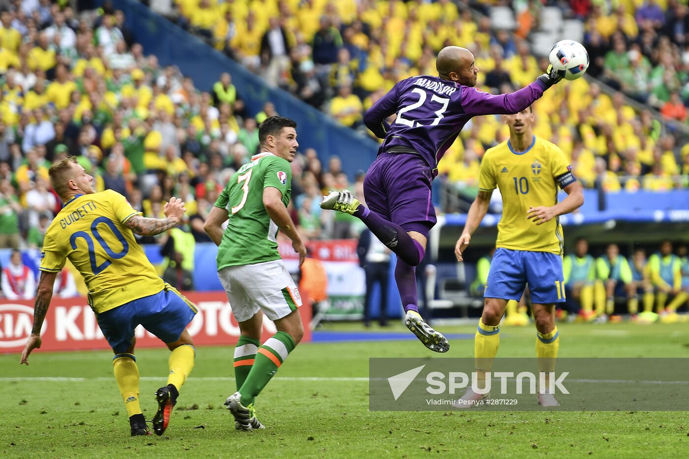 UEFA Euro 2016. Republic of Ireland vs. Sweden