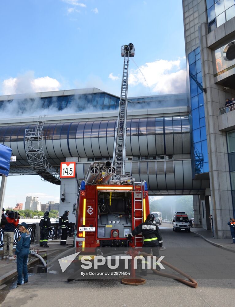 Emergencies Ministry holds drill on Bagration pedestrian bridge in Moscow