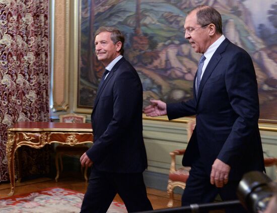 Sergey Lavrov meets with Slovenia's Foreign Minister Karl Erjavec