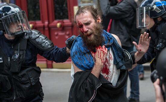 Protests in Paris