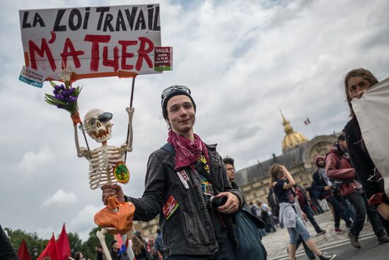 Protests in Paris