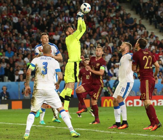 UEFA Euro 2016. Russia vs. Slovakia