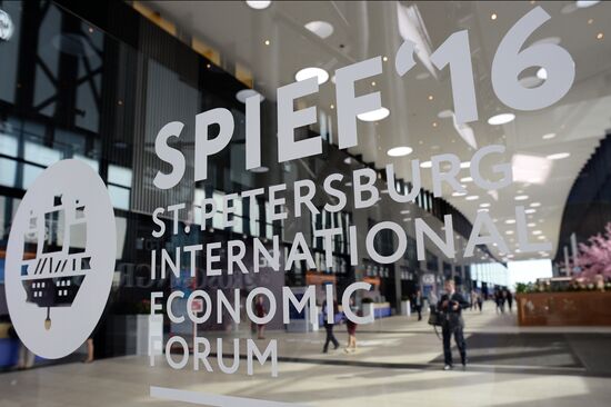 Preparations for St. Petersburg International Economic Forum's opening