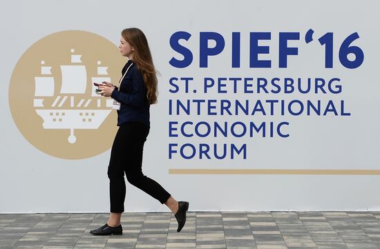 Preparations for St. Petersburg International Economic Forum's opening