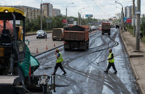 Road repairs in Omsk