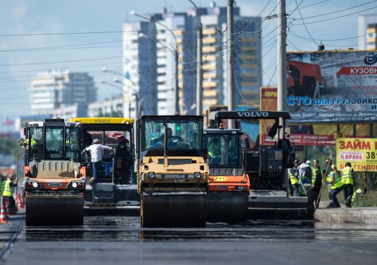 Road repairs in Omsk