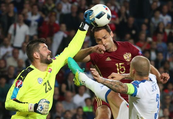 UEFA Euro 2016. Russia vs. Slovakia