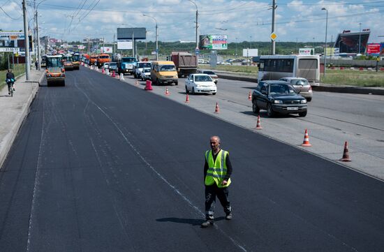 Road repairs in Omsk