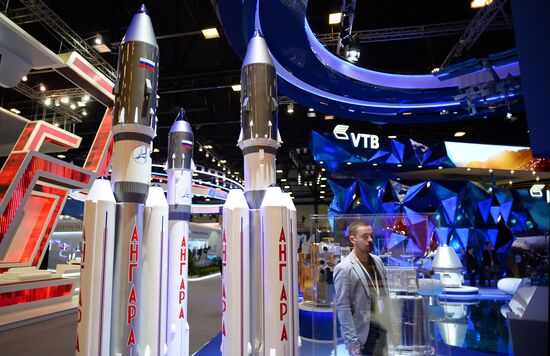 Preparations for St. Petersburg International Economic Forum's opening